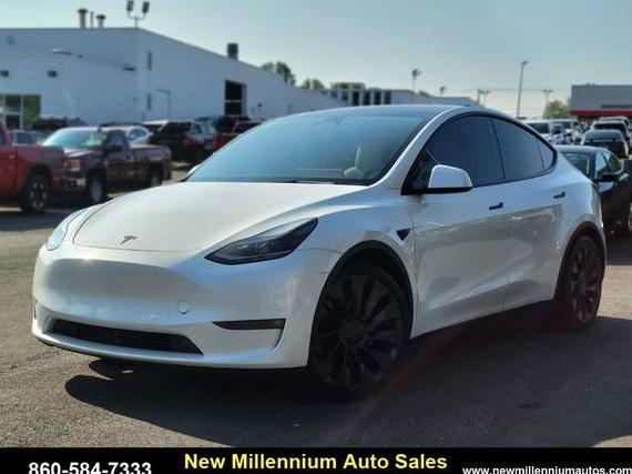 TESLA MODEL Y 2021 5YJYGDEF8MF230167 image